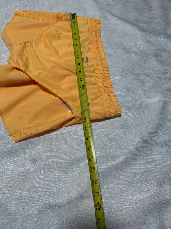 Athleta Women's Yellow Active Shorts - Lightweight Summer Running Shorts size M - Picture 11 of 13